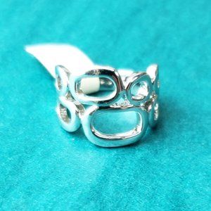 2/15$ NWT Lia Sophia shapes silver tone ring size 7